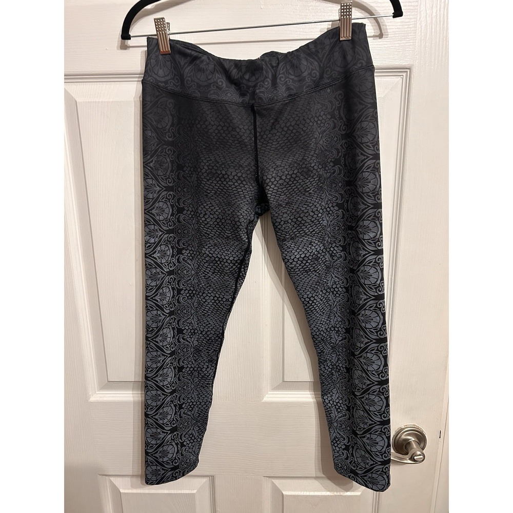 prAna Roxanne Capri Leggings Large black gray ombré Athleisure Active Wear Yoga